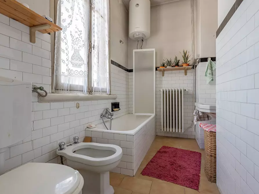 Immagine 34 di Villa in vendita  in via Trieste 40 a Gemonio