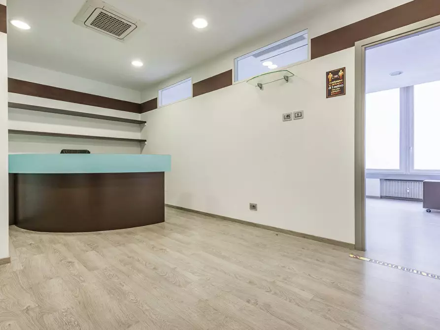 Immagine 5 di Ufficio in vendita  in VIA PURICELLI 1 a Gallarate