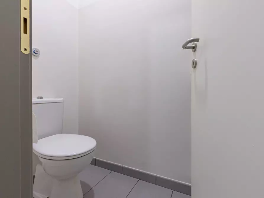 Immagine 17 di Ufficio in vendita  in VIA PURICELLI 1 a Gallarate