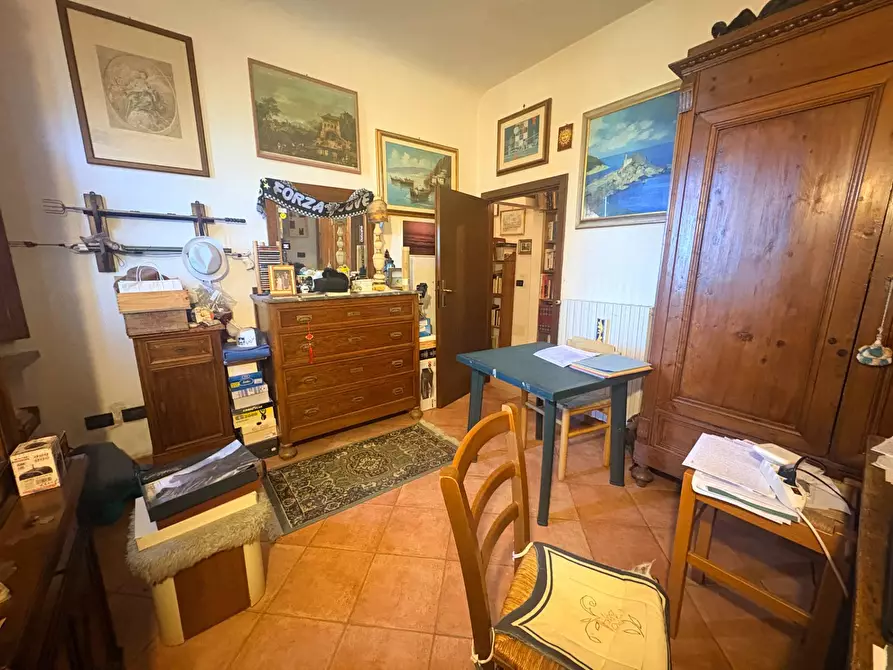 Immagine 21 di Appartamento in vendita  a Terricciola