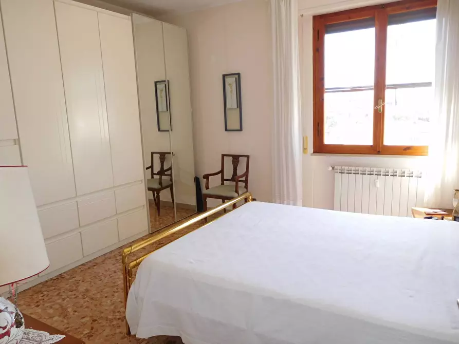 Immagine 18 di Appartamento in vendita  a Pisa