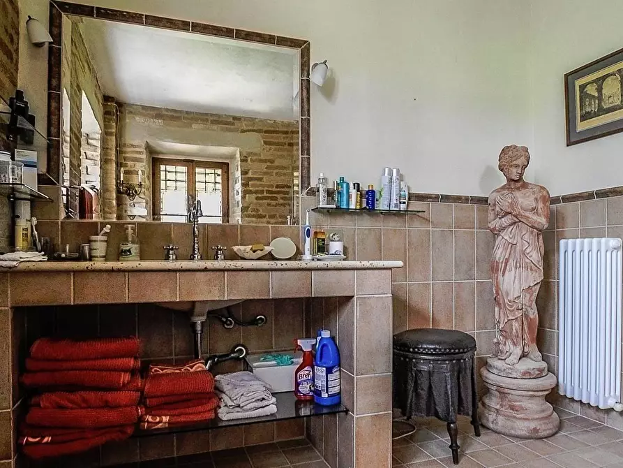 Immagine 25 di Rustico / casale in vendita  in contrada cantagallo 2 a Altidona