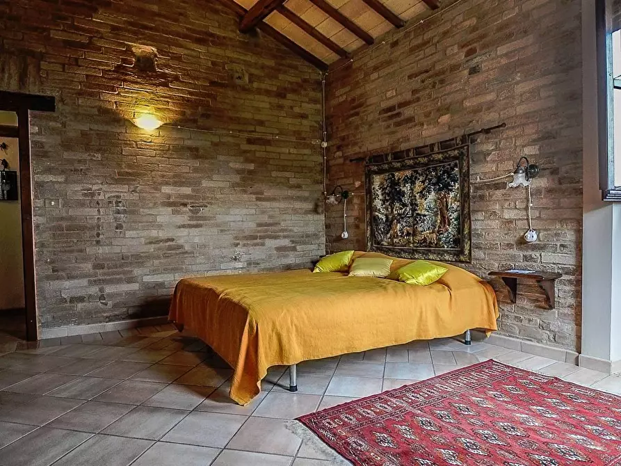 Immagine 37 di Rustico / casale in vendita  in contrada cantagallo 2 a Altidona