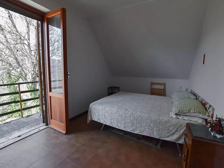 Immagine 15 di Rustico / casale in vendita  in Frazione Ferrà a Montemonaco