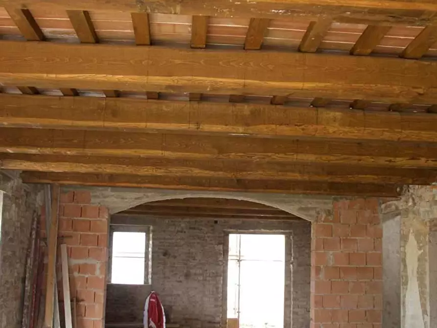 Immagine 7 di Rustico / casale in vendita  in via Case Rosse snc a Montedinove