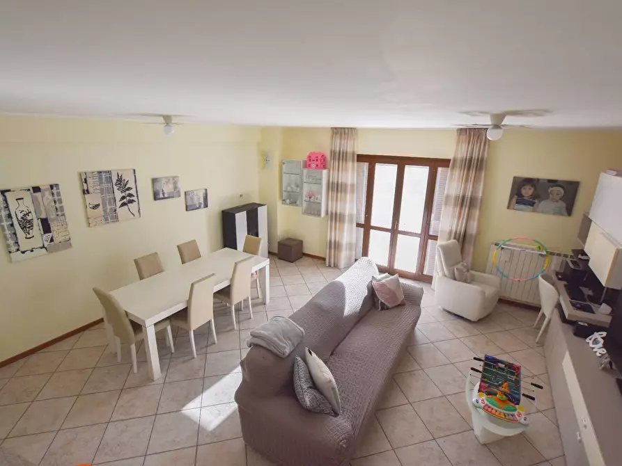 Immagine 18 di Villa in vendita  in Viale Europa a Santa Vittoria In Matenano