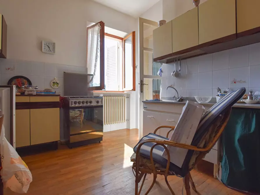 Immagine 3 di Appartamento in vendita  in Via Pignotto 8 a Amandola