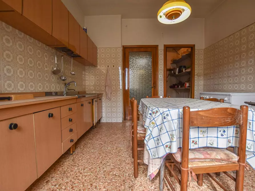 Immagine 15 di Appartamento in vendita  in Via Vittorio Emanuele II 5 a Montelparo