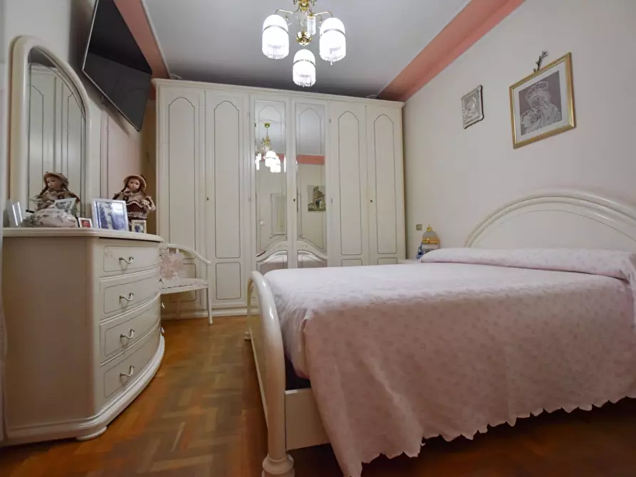 Immagine 19 di Casa indipendente in vendita  in Casacagnano a Roccafluvione