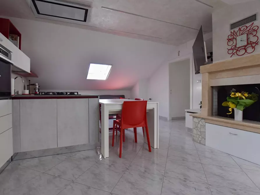 Immagine 23 di Casa indipendente in vendita  in Casacagnano a Roccafluvione