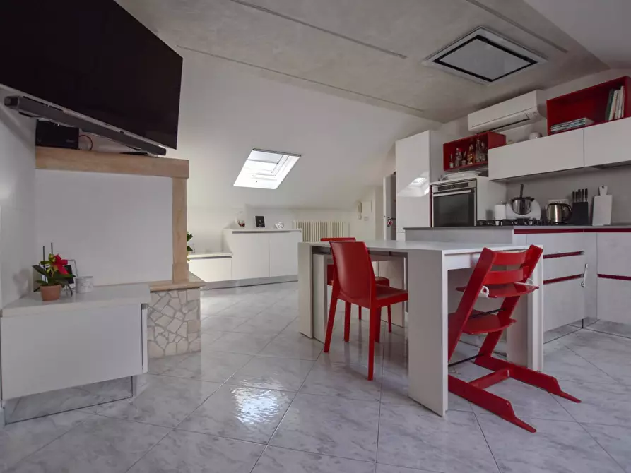 Immagine 26 di Casa indipendente in vendita  in Casacagnano a Roccafluvione