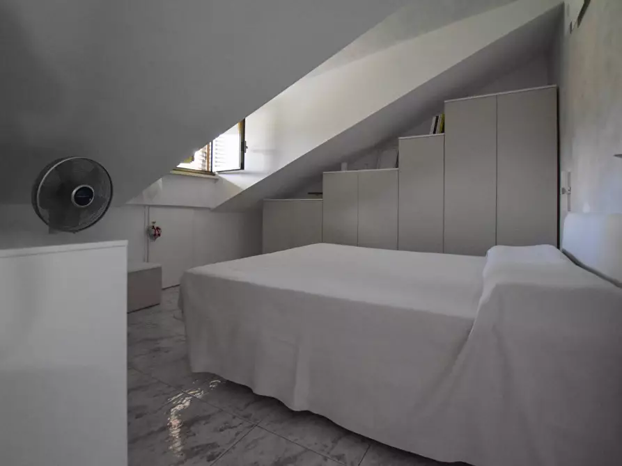 Immagine 27 di Casa indipendente in vendita  in Casacagnano a Roccafluvione