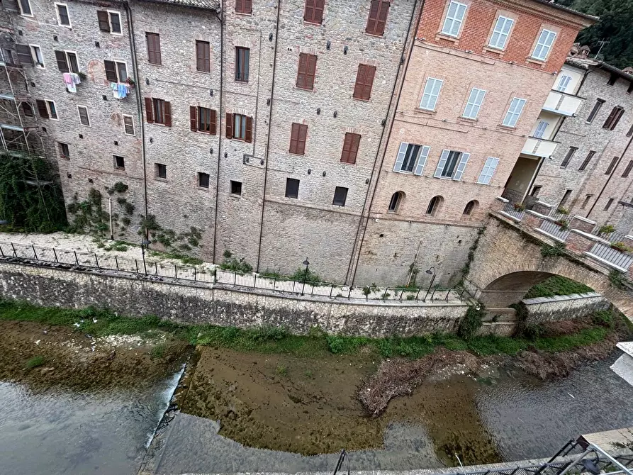 Immagine 12 di Appartamento in vendita  in Piazza IV Novembre a Comunanza