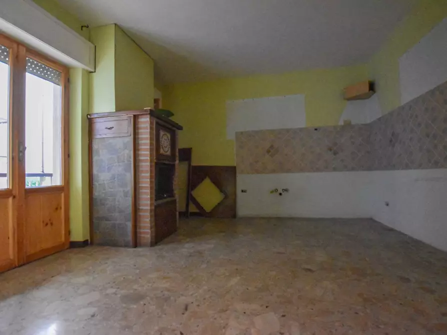 Immagine 6 di Appartamento in vendita  in Via Montale 2 a Roccafluvione