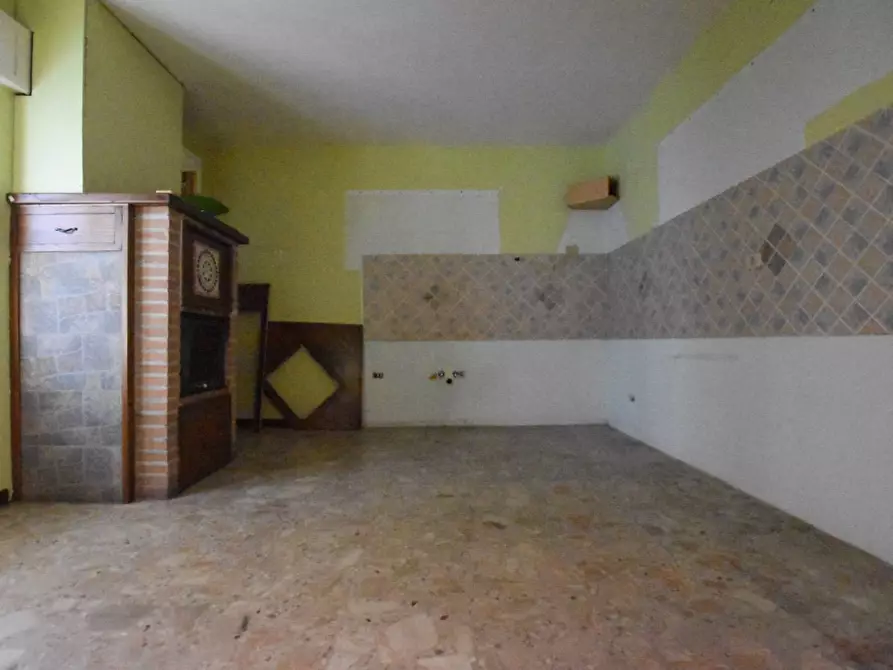 Immagine 7 di Appartamento in vendita  in Via Montale 2 a Roccafluvione