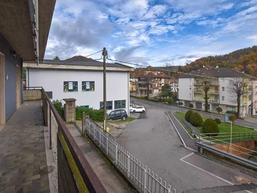 Immagine 9 di Appartamento in vendita  in Via Montale 2 a Roccafluvione