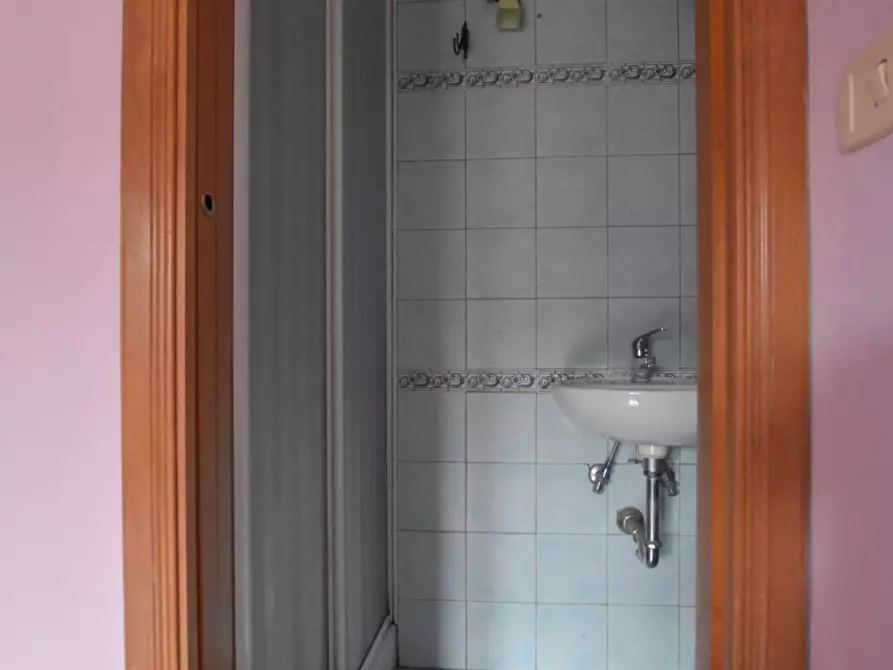 Immagine 21 di Appartamento in vendita  in Via Montale 2 a Roccafluvione