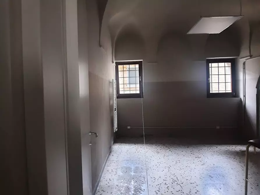 Immagine 11 di Appartamento in affitto  a Carassai