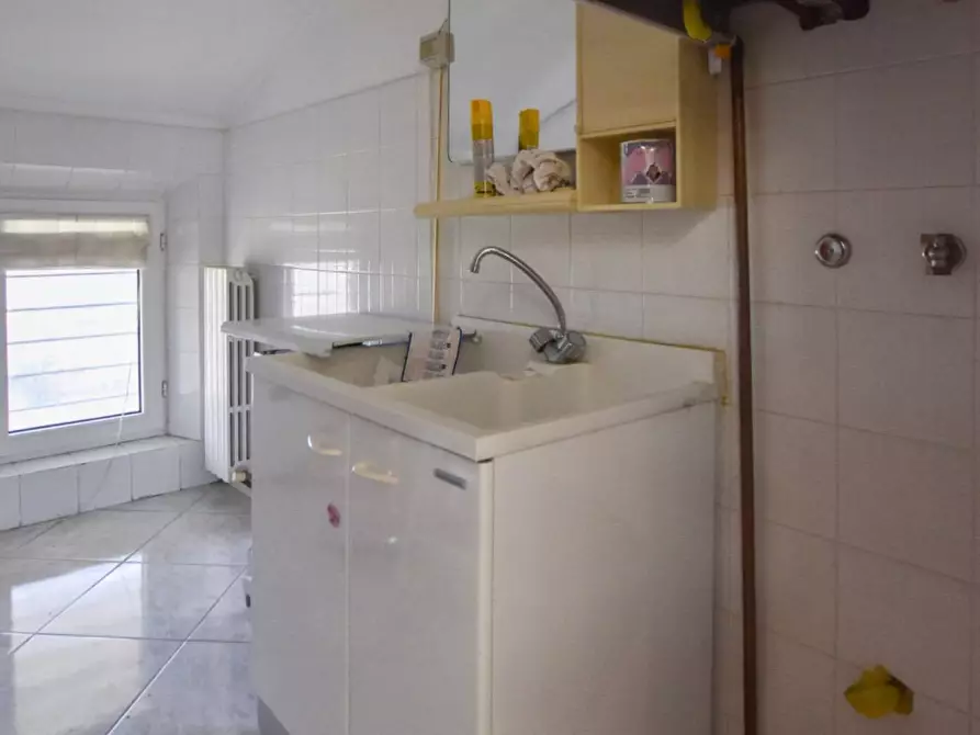 Immagine 13 di Appartamento in vendita  in Contrada Monte Radaldo 61 a Santa Vittoria In Matenano