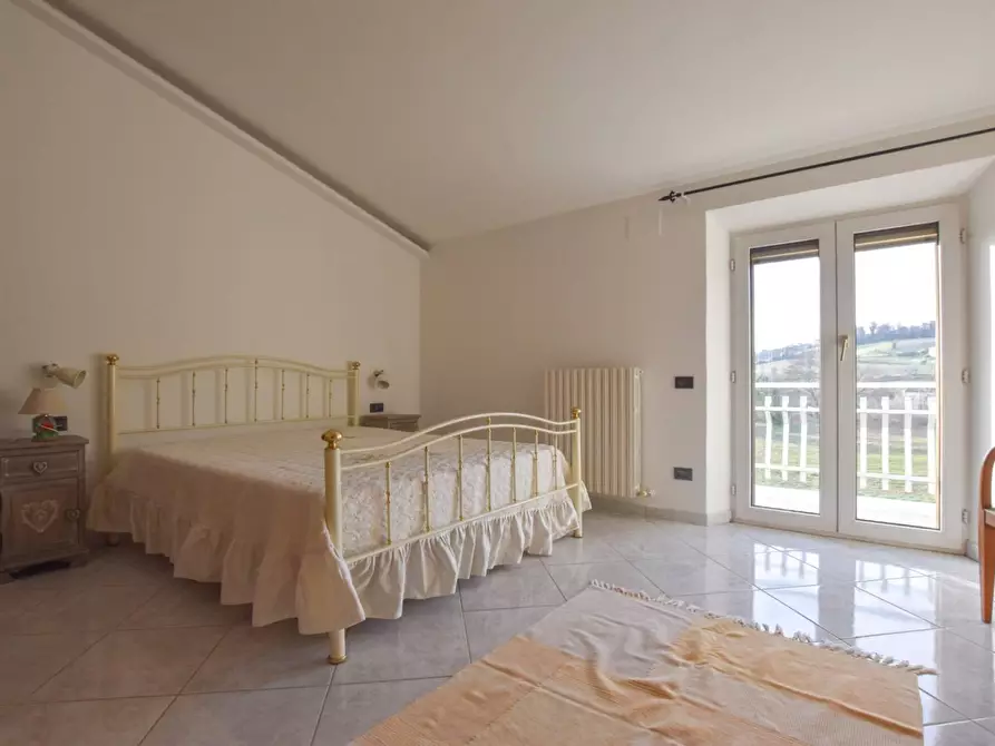 Immagine 22 di Appartamento in vendita  in Contrada Monte Radaldo 61 a Santa Vittoria In Matenano