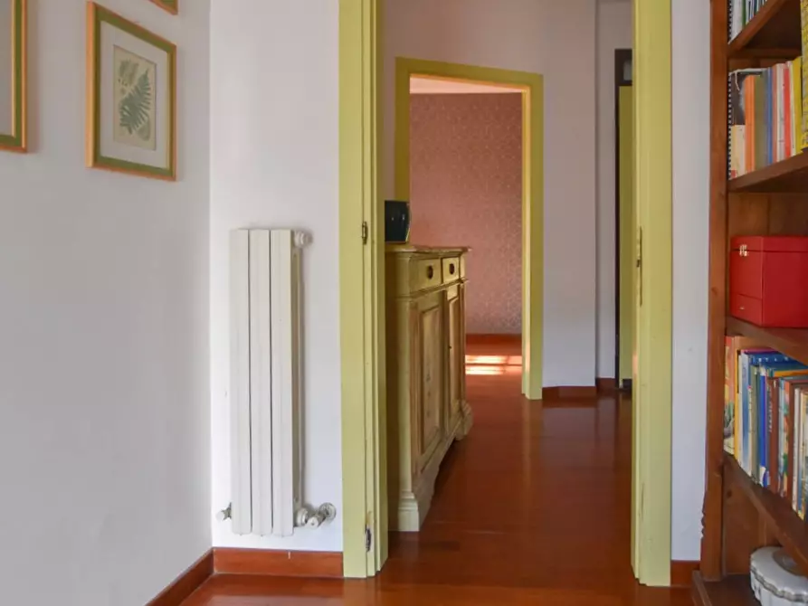 Immagine 27 di Appartamento in vendita  in Via Aldo Moro a Comunanza