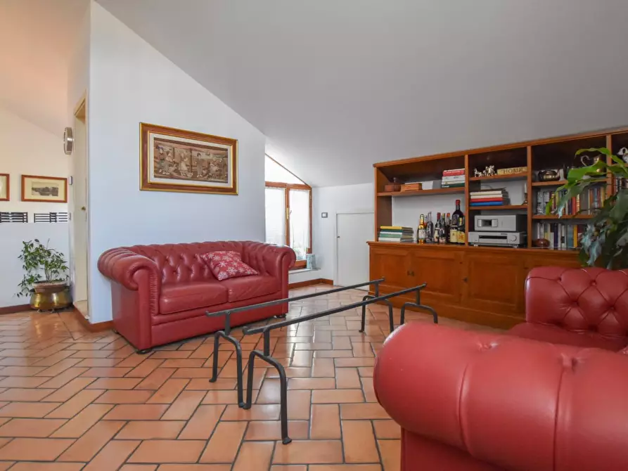 Immagine 30 di Appartamento in vendita  in Via Aldo Moro a Comunanza