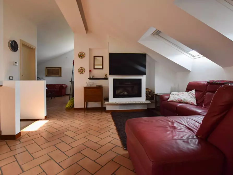 Immagine 35 di Appartamento in vendita  in Via Aldo Moro a Comunanza