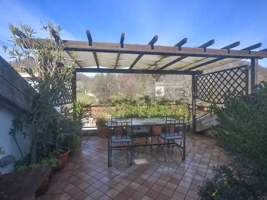 Immagine 37 di Appartamento in vendita  in Via Aldo Moro a Comunanza