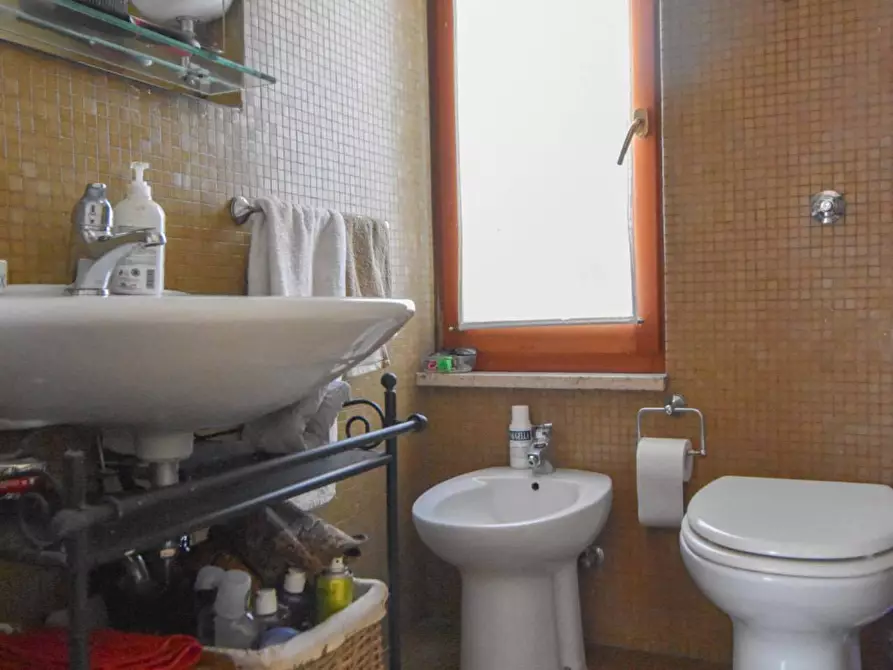 Immagine 40 di Appartamento in vendita  in Via Aldo Moro a Comunanza