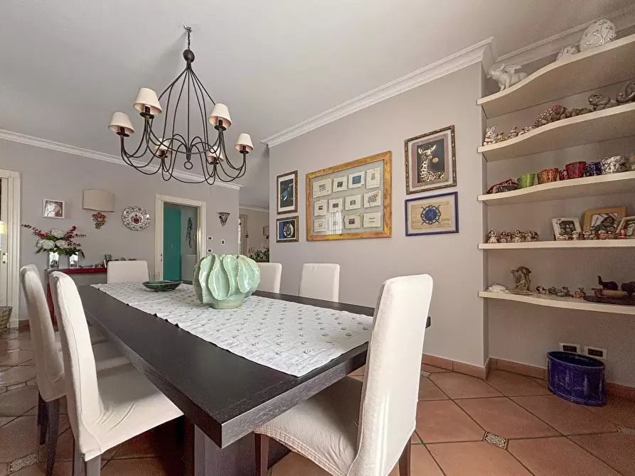 Immagine 18 di Villa in vendita  in Via Abbadia a Monterubbiano