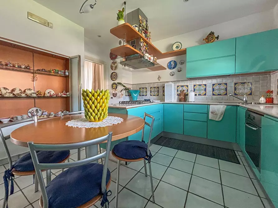 Immagine 21 di Villa in vendita  in Via Abbadia a Monterubbiano