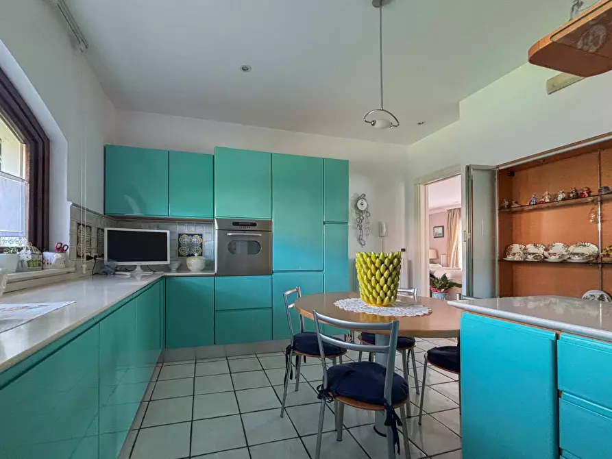 Immagine 25 di Villa in vendita  in Via Abbadia a Monterubbiano