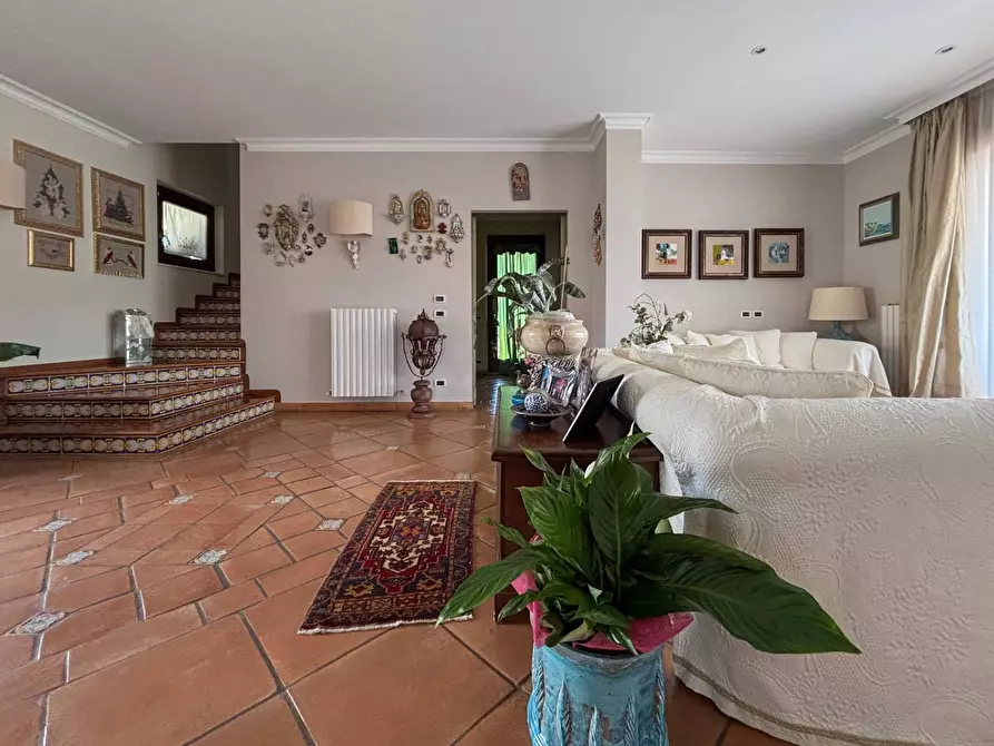 Immagine 26 di Villa in vendita  in Via Abbadia a Monterubbiano