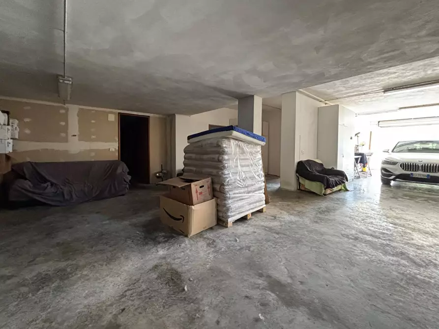 Immagine 84 di Villa in vendita  in Via Abbadia a Monterubbiano