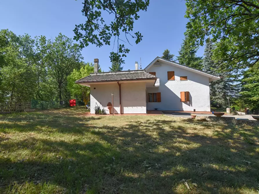 Immagine 1 di Villa in vendita  in Via Rampi a Force