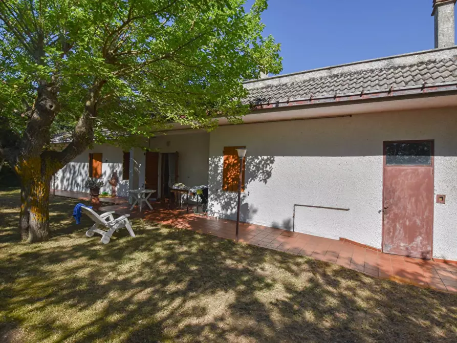 Immagine 5 di Villa in vendita  in Via Rampi a Force