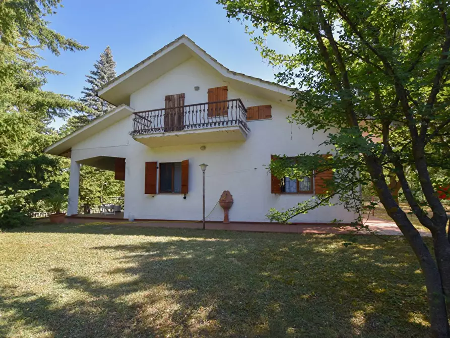 Immagine 9 di Villa in vendita  in Via Rampi a Force