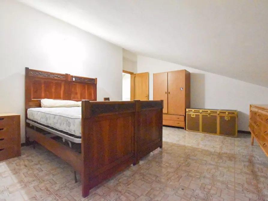 Immagine 35 di Villa in vendita  in Via Rampi a Force