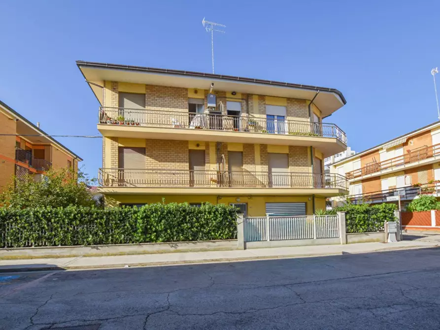 Immagine 3 di Appartamento in vendita  in Via Giovanni XXIII 5 a Porto San Giorgio