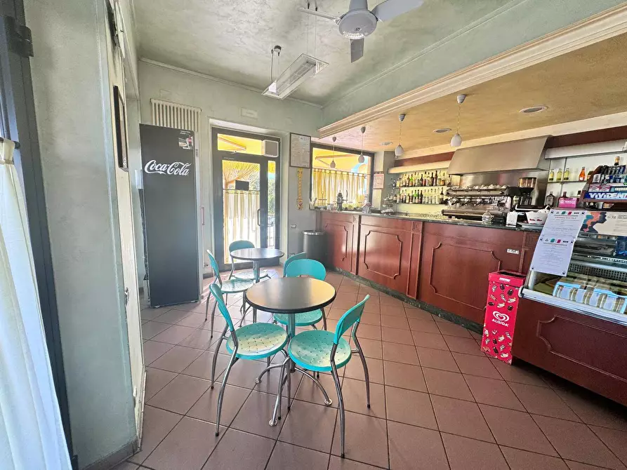 Immagine 4 di Locale commerciale in affitto  in Via Aso 26 a Ortezzano