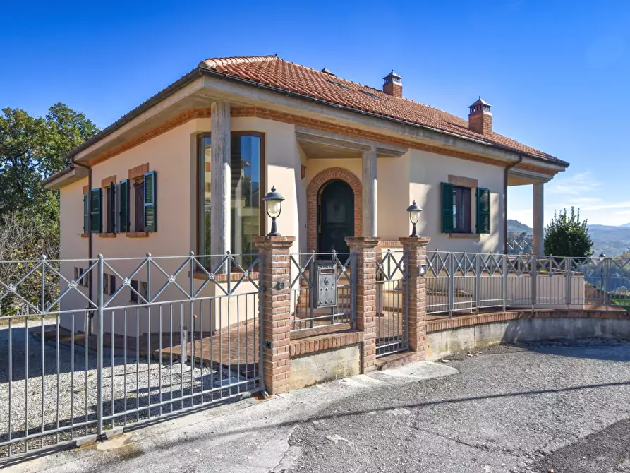 Immagine 2 di Appartamento in vendita  in Villa Rustici a Amandola