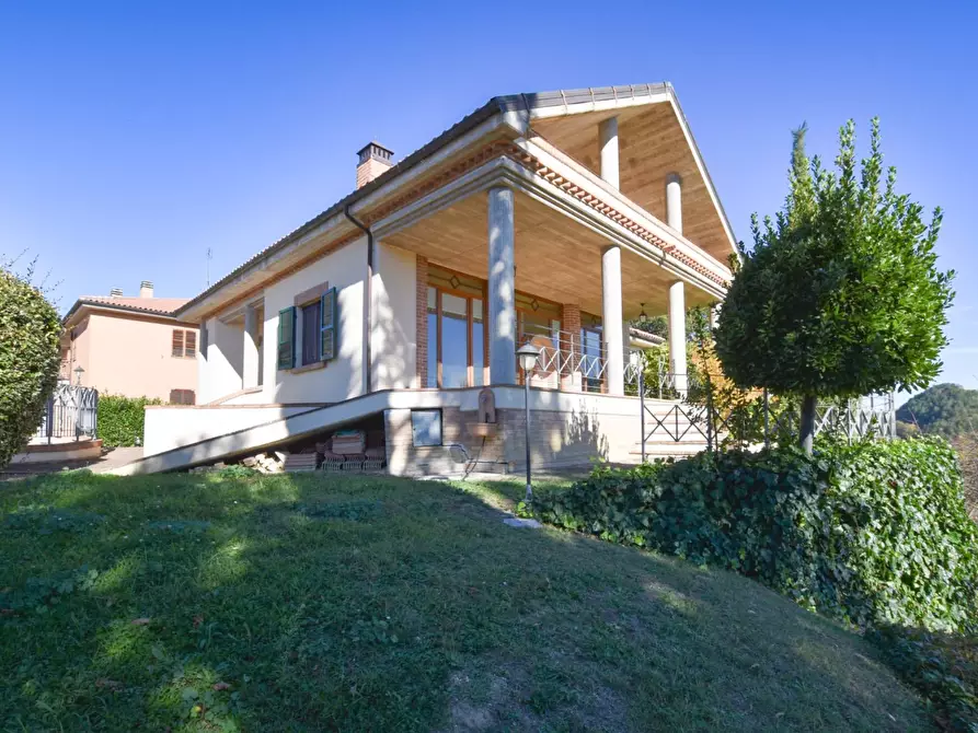 Immagine 3 di Appartamento in vendita  in Villa Rustici a Amandola