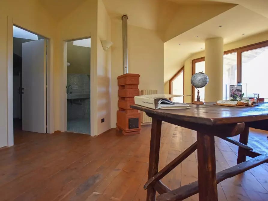 Immagine 47 di Appartamento in vendita  in Villa Rustici a Amandola