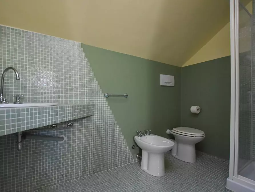 Immagine 49 di Appartamento in vendita  in Villa Rustici a Amandola