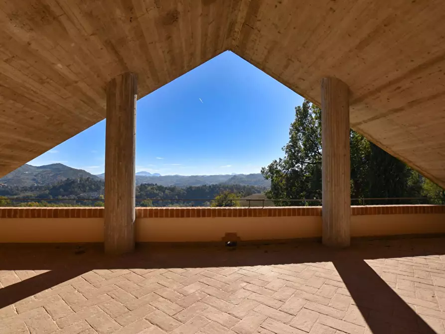 Immagine 50 di Appartamento in vendita  in Villa Rustici a Amandola