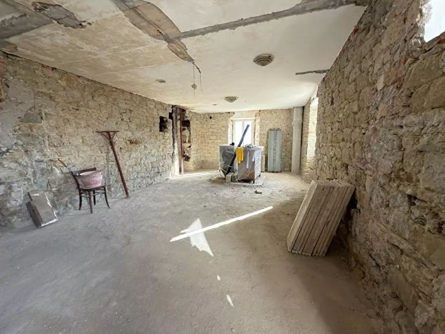 Immagine 12 di Appartamento in vendita  in Via dei Garulli 9 a Montemonaco