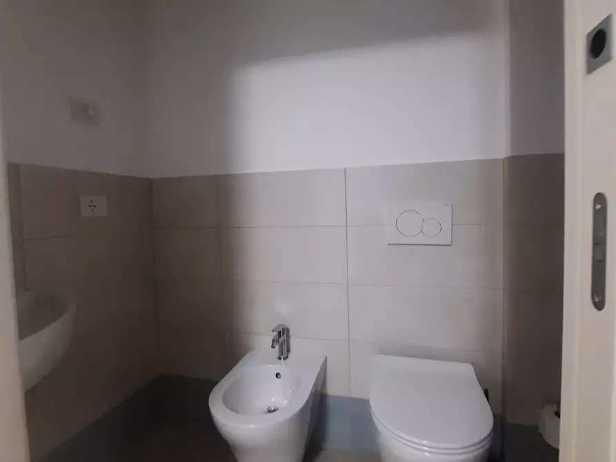 Immagine 9 di Appartamento in affitto  a Porto San Giorgio