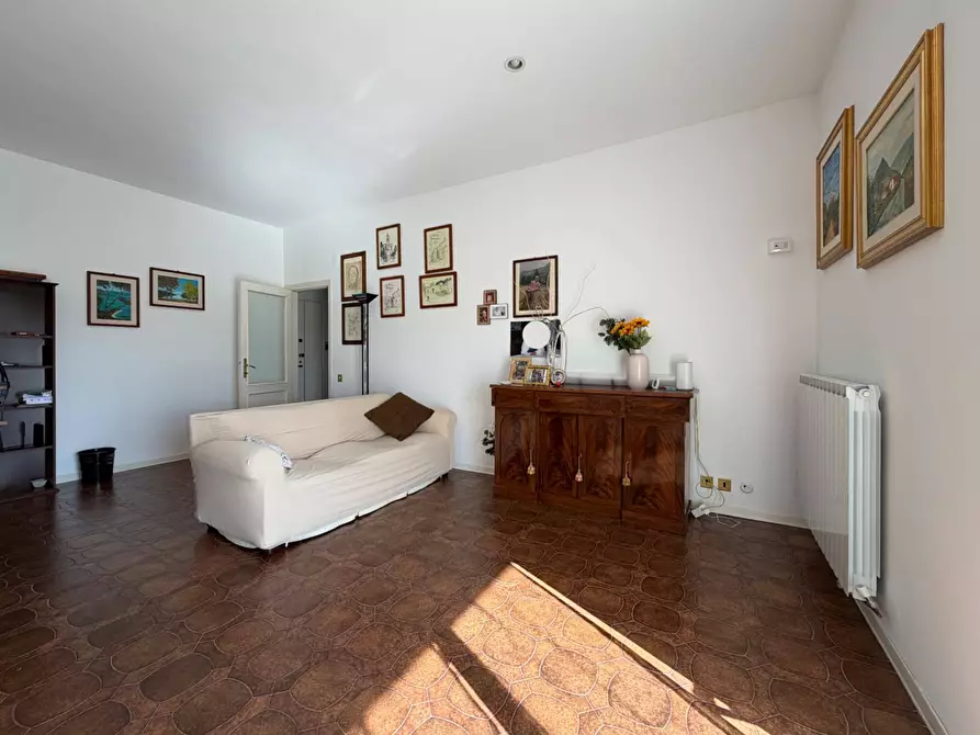 Immagine 3 di Appartamento in vendita  in Via Papa Giovanni XXIII 14 a Amandola