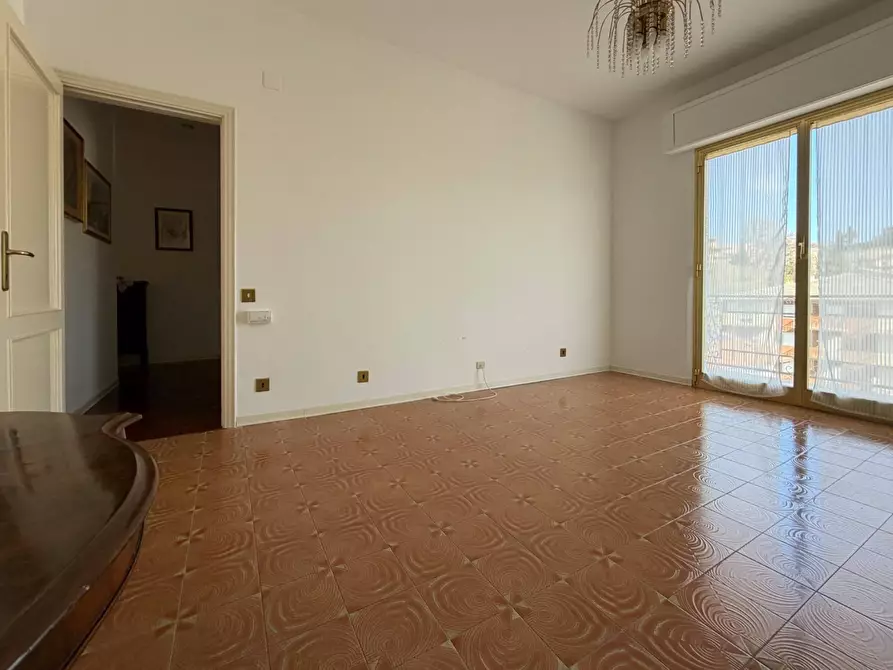 Immagine 31 di Appartamento in vendita  in Via Papa Giovanni XXIII 14 a Amandola