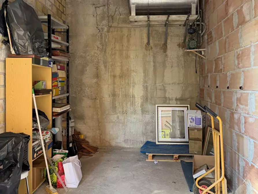 Immagine 35 di Appartamento in vendita  in Via Papa Giovanni XXIII 14 a Amandola